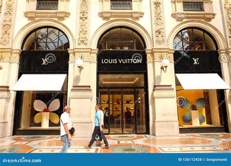 negozi louis vuitton italia|louis vuitton store italia.